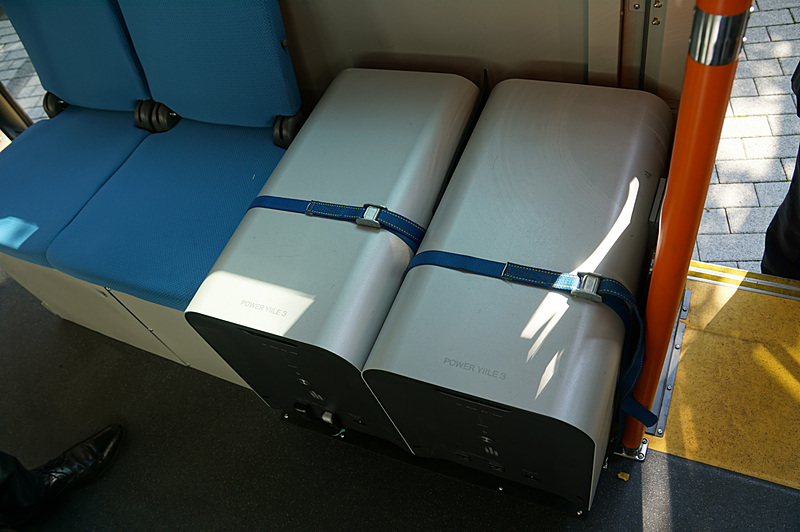 コンピュータ駆動用のバッテリー