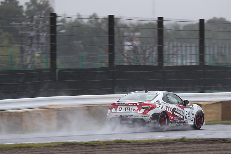 最終戦となる第10戦は12月9日～10日に富士スピードウェイで開催される