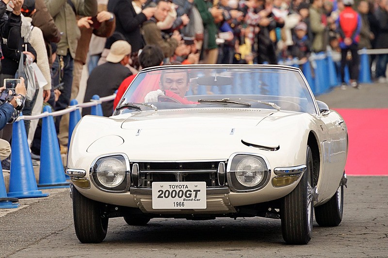 「Classic Car Circuit（CCC）」では貴重なクラシックカーがデモ走行