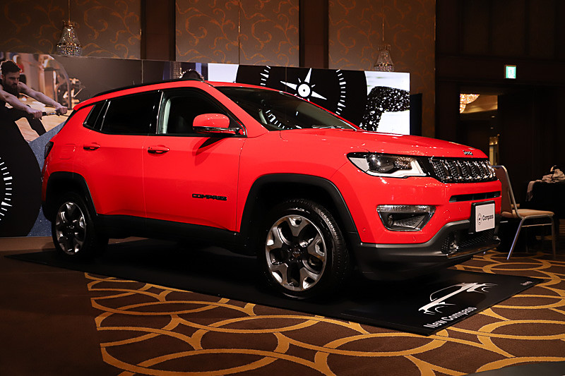新型コンパクトSUV「コンパス」