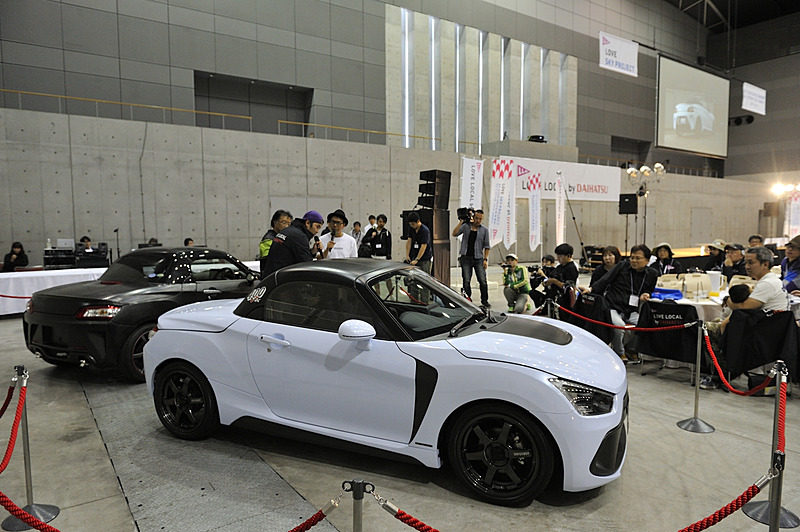 塗装済みの「COPEN 400 TDC」ボディキット装着車