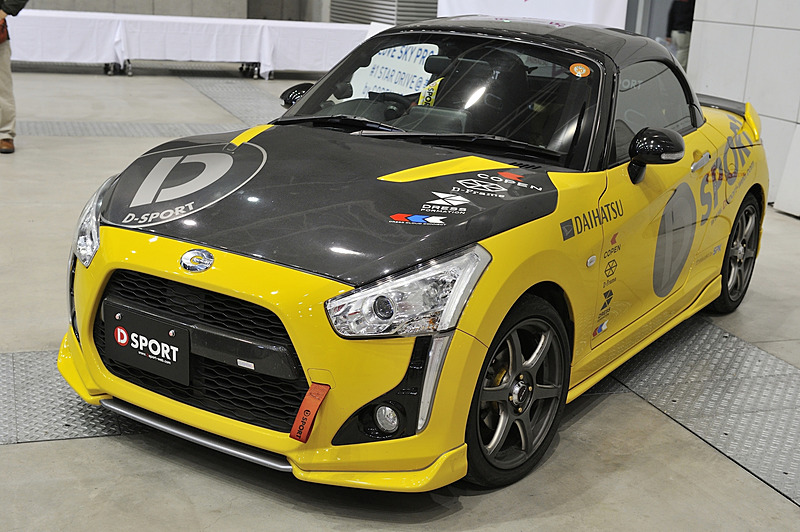 ほかにもD-SPORTから3台のデモカーが展示された