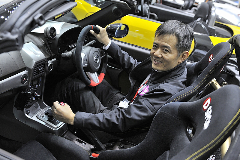 これはステージにも上がっている殿村氏の愛車。ジムカーナ仕様だがあえて2ペダル車でチャレンジしている。年間成績はクラス2位とのこと