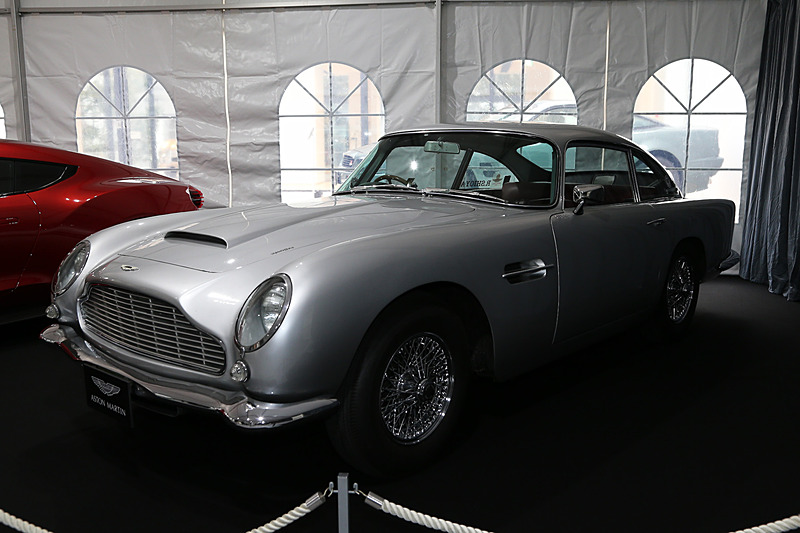 DB4 GT