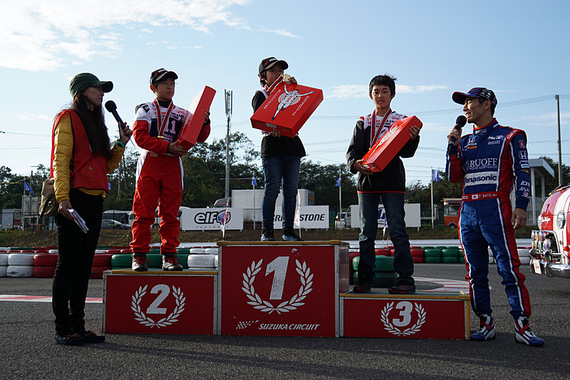 今回決勝レースに進出した10名は、11月11日～12日に開催される特別レッスンプログラム“TAKUMA KIDS KART CHALLENGE ACADEMY“に参加することができる