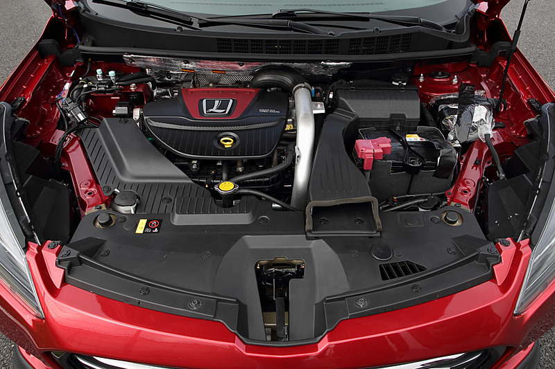 U6 GT220が搭載する直列4気筒DOHC 1.8リッターターボエンジン。最高出力は222PS/5200rpm、最大トルクは31.6kgm/2000-4500rpm（ピーク値は33.6kgm/2000rpm）
