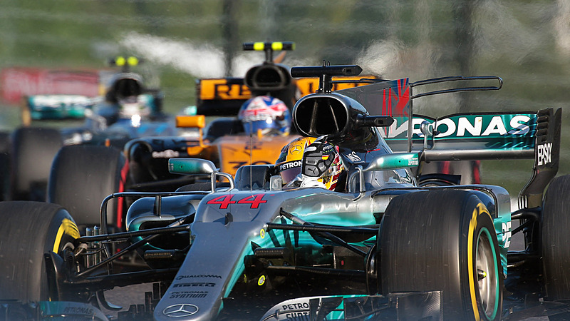 無理やりトリミングしてフォトギャラリーに掲載した写真