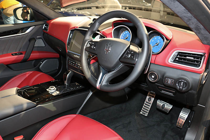 ギブリ グランルッソのインテリア