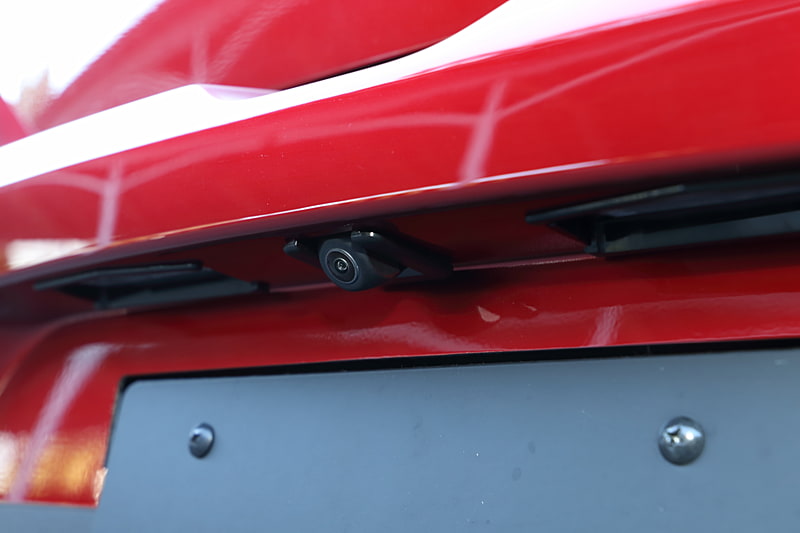 i-ACTIVSENSEのセンサーやカメラ類。新しく360°ビューモニターをオプション設定した