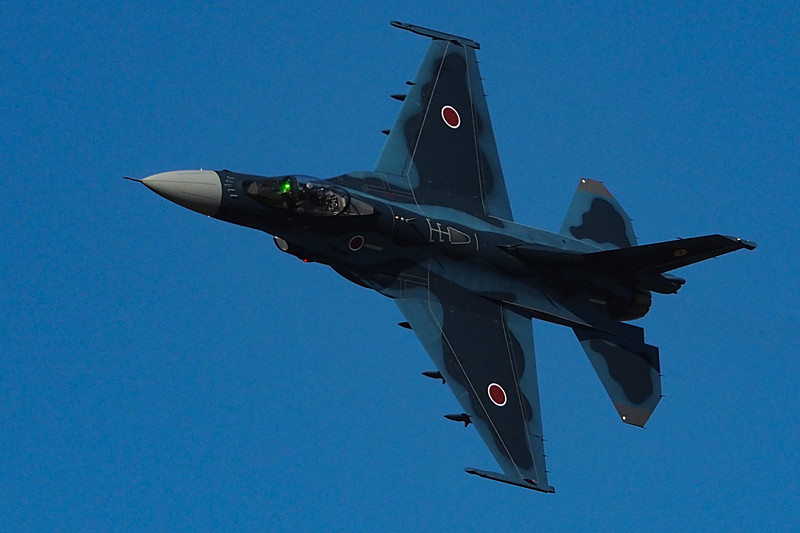 航空自衛隊のF-2戦闘機（写真は築城基地 第6飛行隊の単座タイプ）