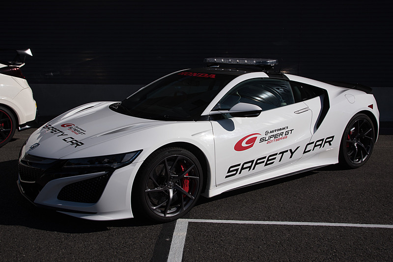 新型NSXセーフティカー