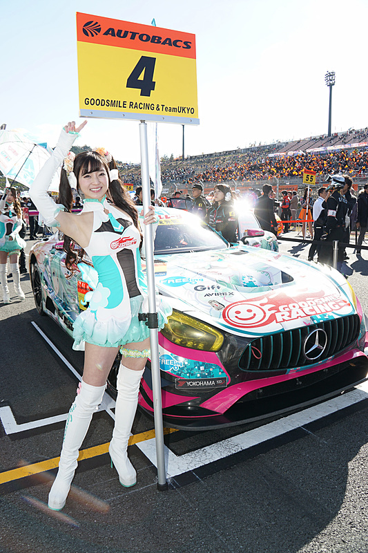 4号車 グッドスマイル 初音ミク AMG（谷口信輝/片岡龍也組）