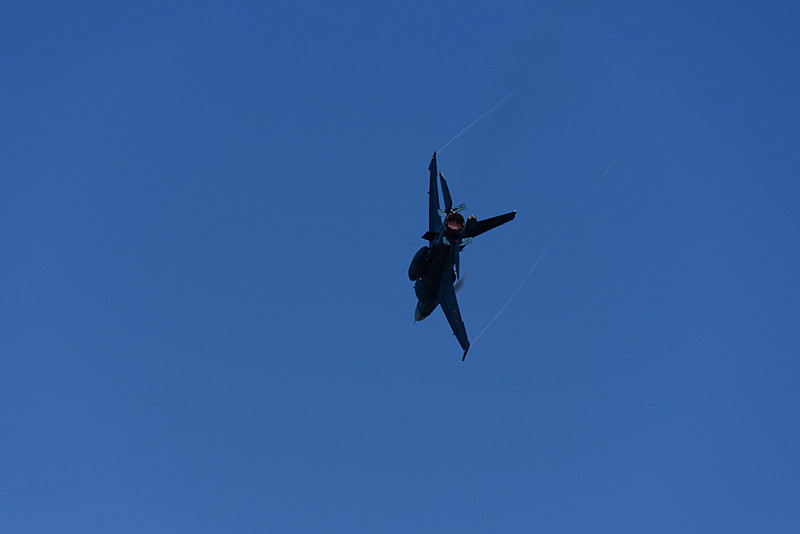 8の字飛行を実施