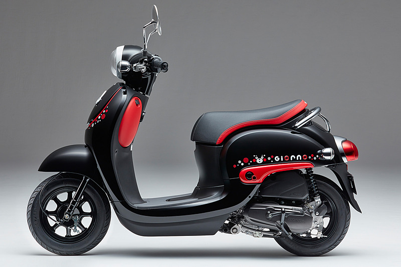 グラファイトブラック（くまモン バージョン）