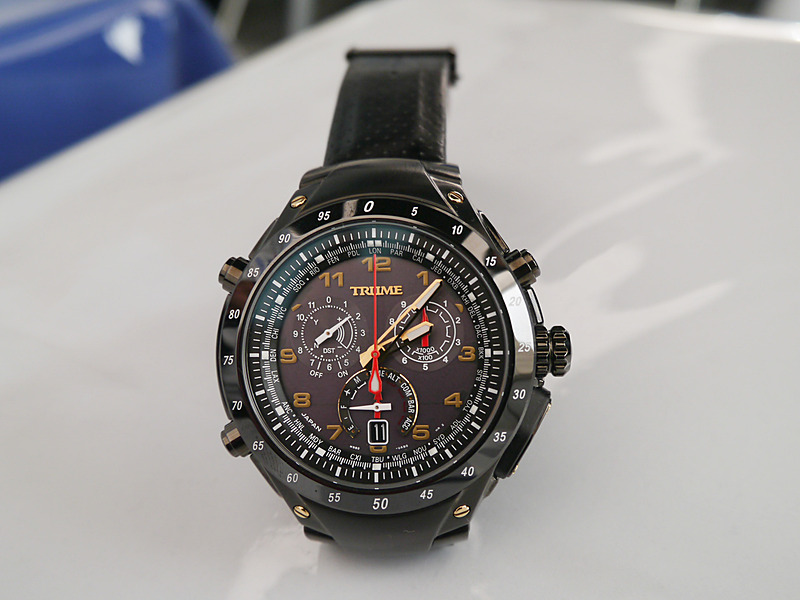 エプソンが9月から発売したアナログウオッチ「TRUME」