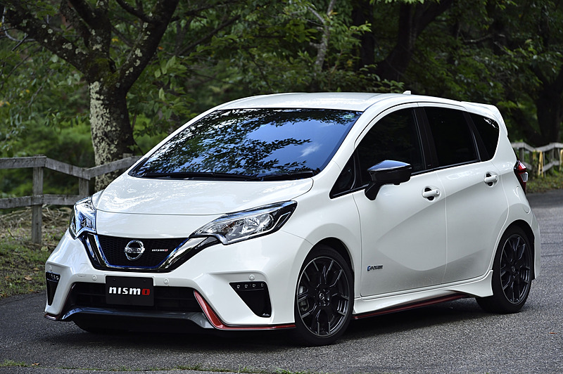 「ノート e-POWER NISMO ニスモパーツ装着車」
