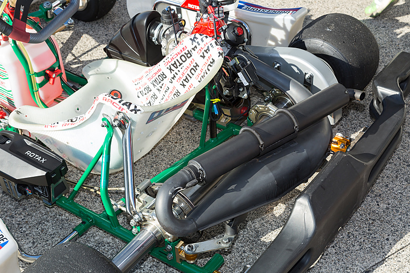 琢磨選手のカートはシニア仕様。こちらの最高速は100km/hぐらいとのこと