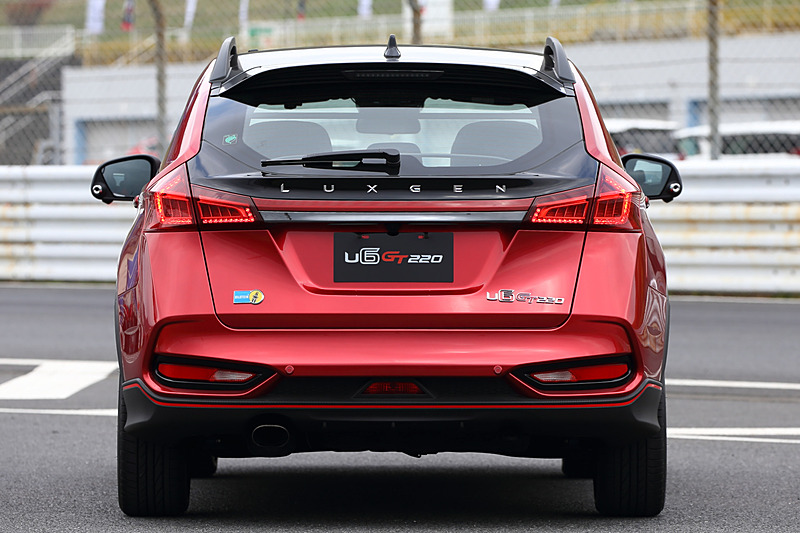 「U6 GT220」のボディサイズは4640×1825×1610mm（全長×全幅×全高）、ホイールベースは2720mm