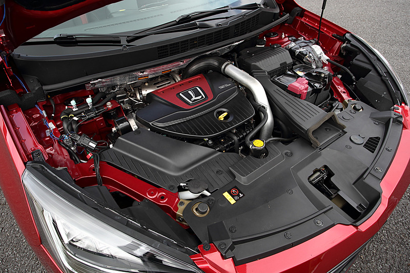 U6 GT220が搭載する直列4気筒DOHC 1.8リッターターボエンジン。最高出力は222PS/5200rpm、最大トルクは31.6kgm/2000-4500rpm（ピーク値は33.6kgm/2000rpm）