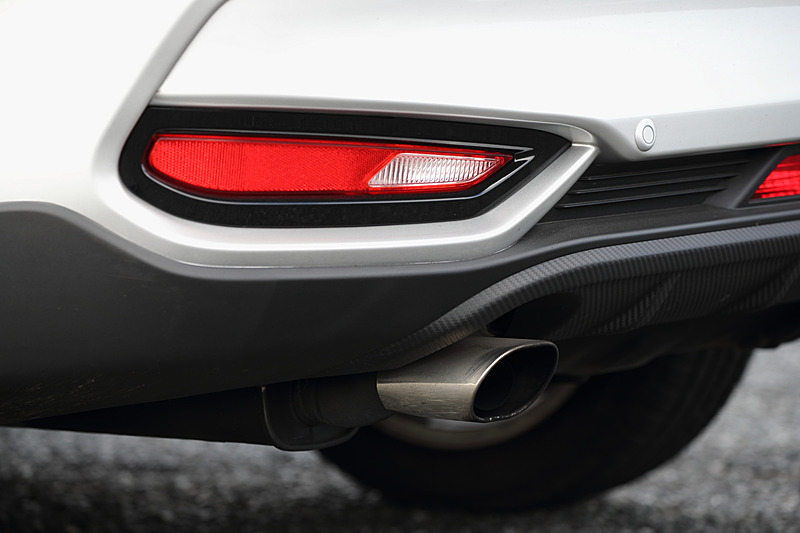 標準車「U6 GT」のボディサイズは4630×1825×1620mm（全長×全幅×全高）で、18インチホイールにブリヂストンのオールシーズンタイヤ「エコピア H/L 422 Plus」を組み合わせる