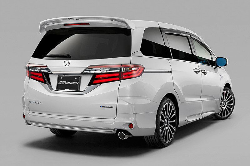 オデッセイ HYBRID Honda SENSING（2WD）の無限パーツ装着イメージ