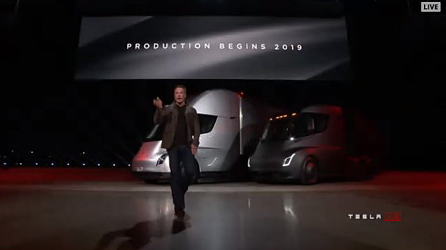 イーロン・マスク氏が登場したプレスカンファレンスのWeb中継