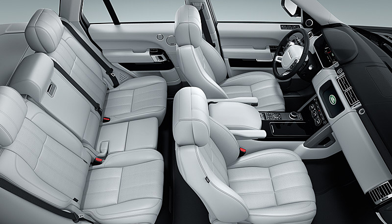 シーラスオクスフォードレザーシートを採用するインテリアのイメージ