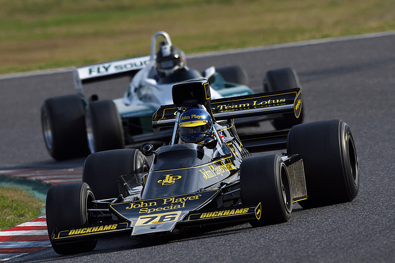 11月17日にドライで行なわれた練習走行