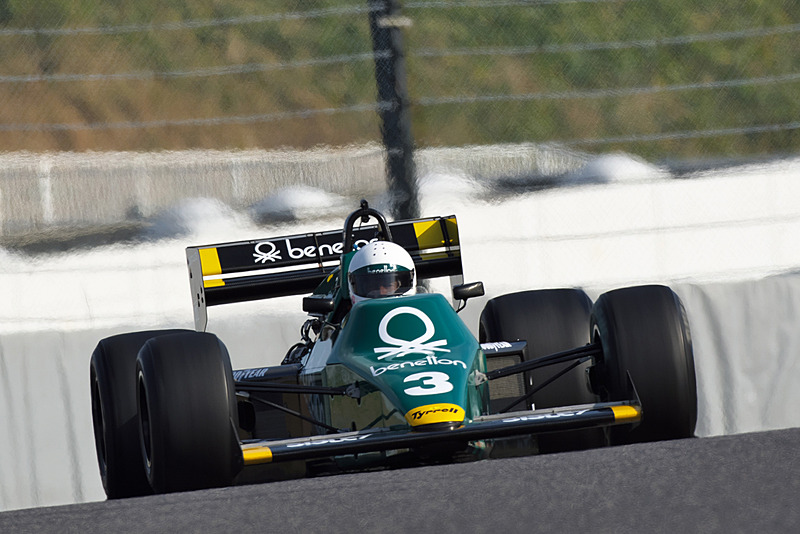 1983年のティレル 012・フォード、フェラーリへ移籍する前のミケーレ・アルボレートがドライブしていたマシン