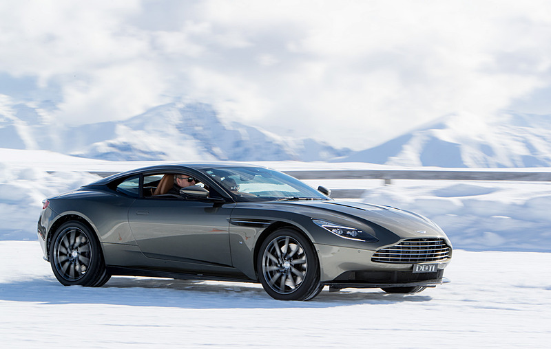 過去に行なわれたOn Iceプログラムの様子