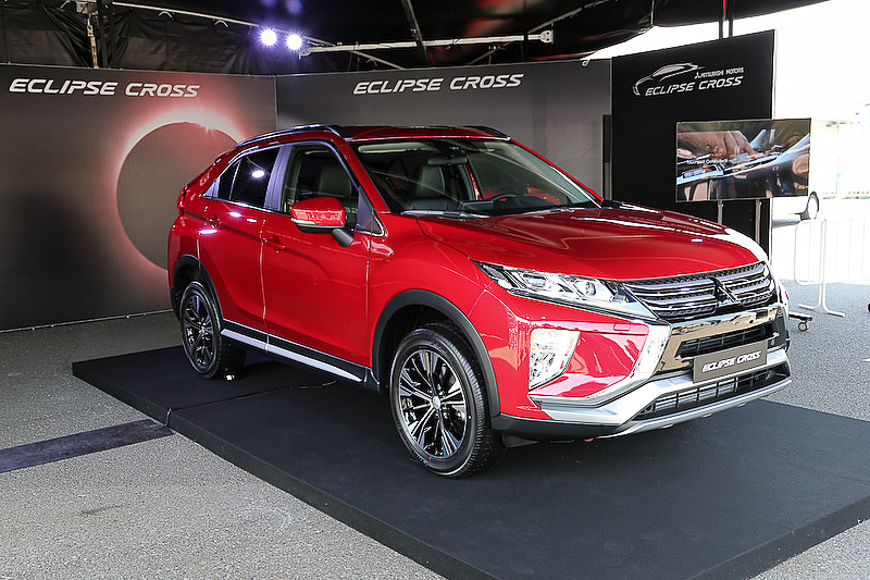 2018年春の発売を予定する新型コンパクトSUV「エクリプス クロス」（写真は海外仕様）