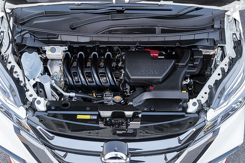 搭載する直列4気筒DOHC 2.0リッター直噴エンジン、「SM24」モーターともに最高出力と最大トルクはベース車から変更なく、エンジンは最高出力110kW（150PS）/6000rpm、最大トルク200Nm（20.4kgm）/4400rpmを、モーターは最高出力1.9kW（2.6PS）、最大トルク48Nm（4.9kgm）を発生。また、専用チューニングコンピュータ（ECM）や専用スポーツチューンドマフラーにより、心地のよい加速Gの持続、加速時の気持ちのよいサウンドなどを実現している