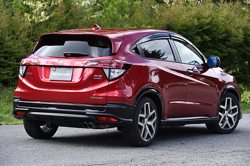 「ハイブリッド RS Honda SENSING」をベースとした「無限 ヴェゼル」