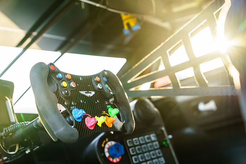 ヴァンテージ GTEのインテリア