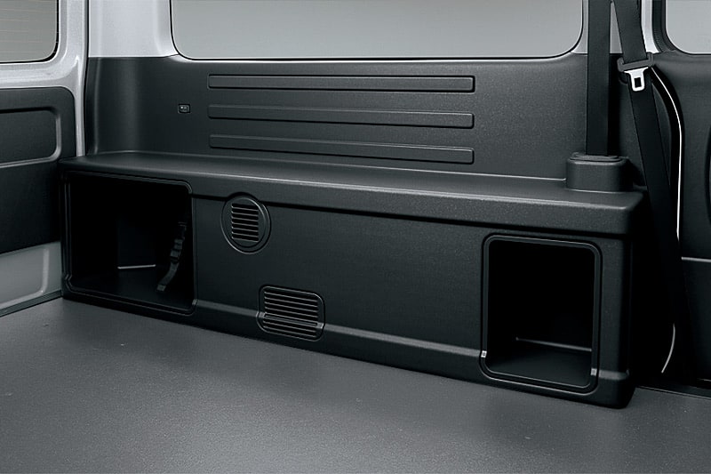 専用形成フルトリム助手席側