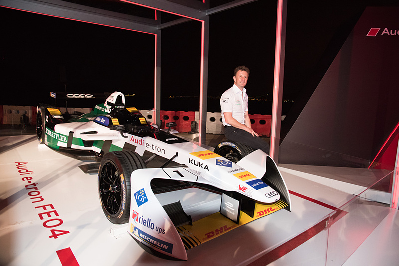 チーム監督 アラン・マクニッシュ氏