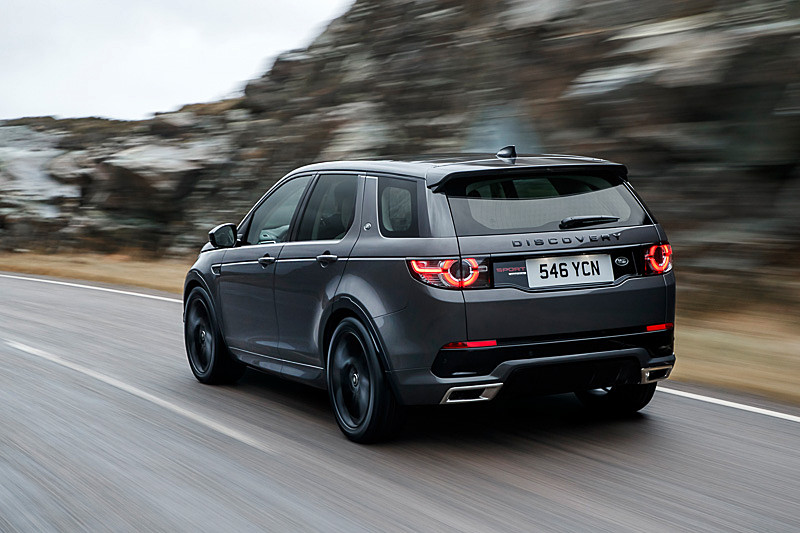 ディスカバリー・スポーツの走行イメージ