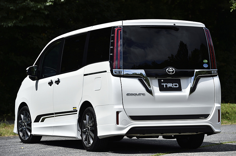 エスクァイア Gi“プレミアムパッケージ”TRD