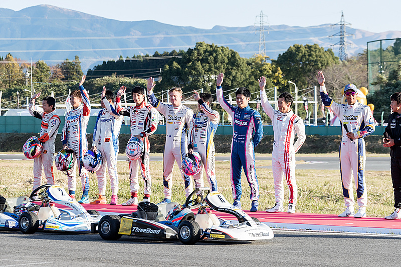 2回目のレースでは佐藤琢磨選手がポールポジションから優勝