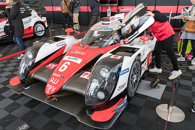 McLaren-Honda MP4-31とTS050 HYBRIDはコクピットに乗ることができた