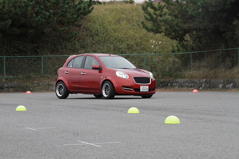 車両は「25周年記念車 スカイラインA25（コンセプトカー）」「ノート e-POWER モード・プレミア」「マーチ Bolero R（コンセプトカー）」「30周年記念車 マーチ Bolero A30」などを使用