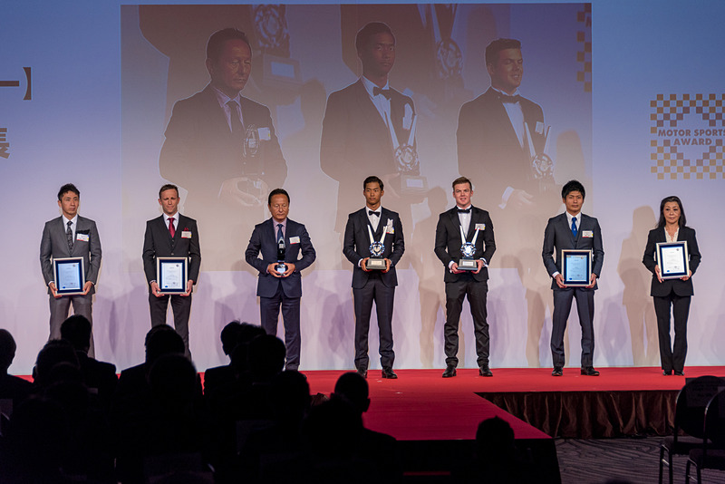 SUPER GT GT500クラス ドライバー チャンピオン：平川亮選手、ニック・キャシディ選手、同 チームチャンピオン：LEXUS TEAM KeePer TOM'S