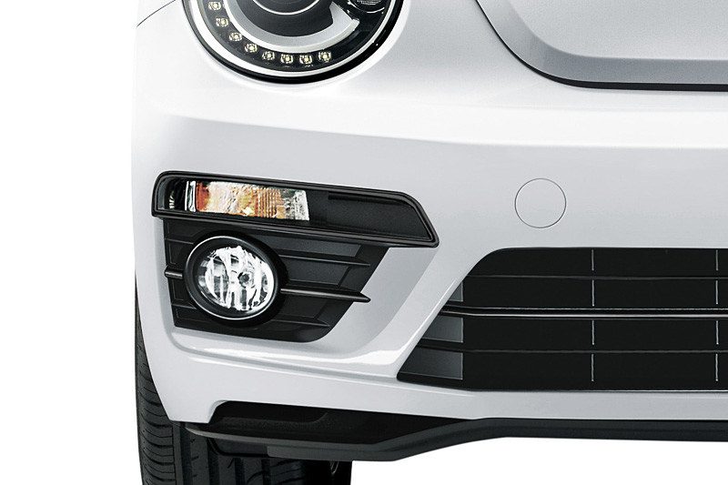 ブラックペイントルーフ、ダークティンテッドガラス（リア/リア左右、UVカット機能付）、ウインドーフレーム