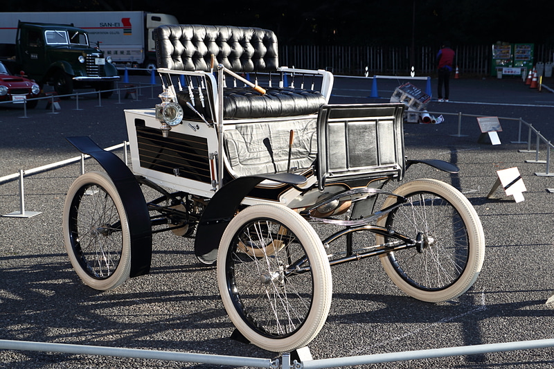 【蒸気】ロコモビル スチーム カー（1899年・アメリカ）