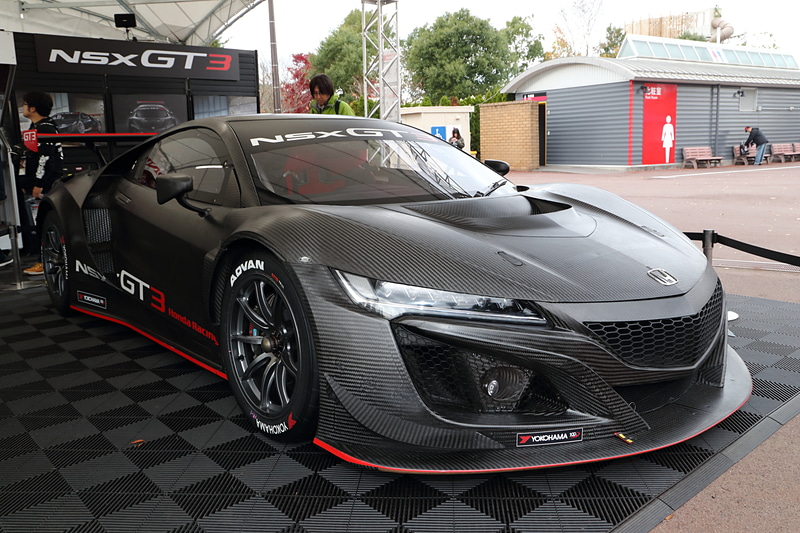 ホンダブースに展示されていたNSX GT3。世界でも数が少ないNSXのGT3カー