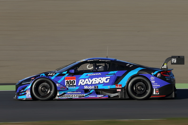 100号車 RAYBRIG NSX-GT（山本尚貴/伊沢拓也組）。Moduloホイールを装着して、ホンダ勢最上位を獲得した