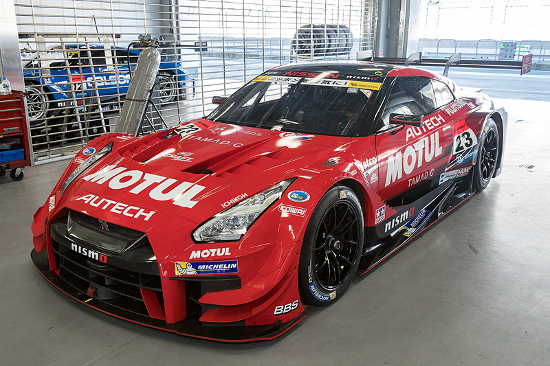 MOTUL AUTECH GT-R（2017）