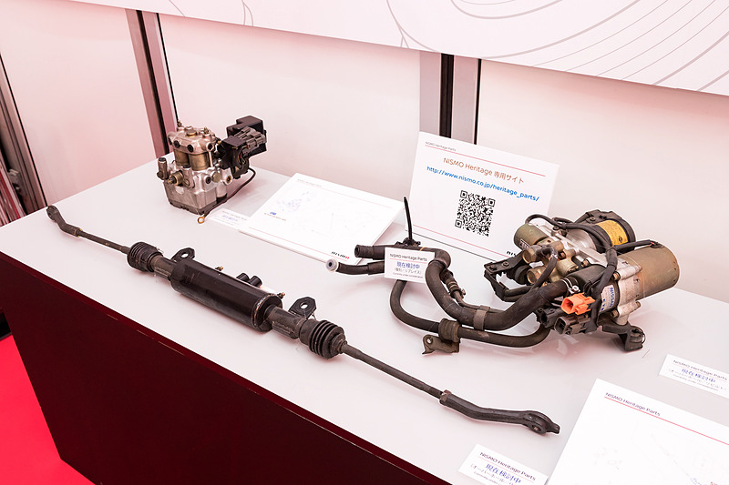 復刻パーツと復刻検討パーツを展示