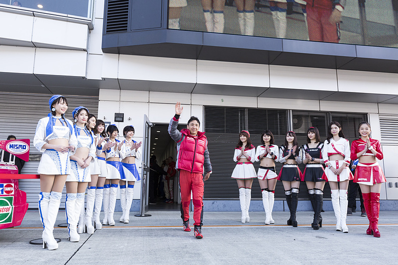 最初に登場したのはMOTUL AUTECH GT-R（2017）を担当する松田次生選手