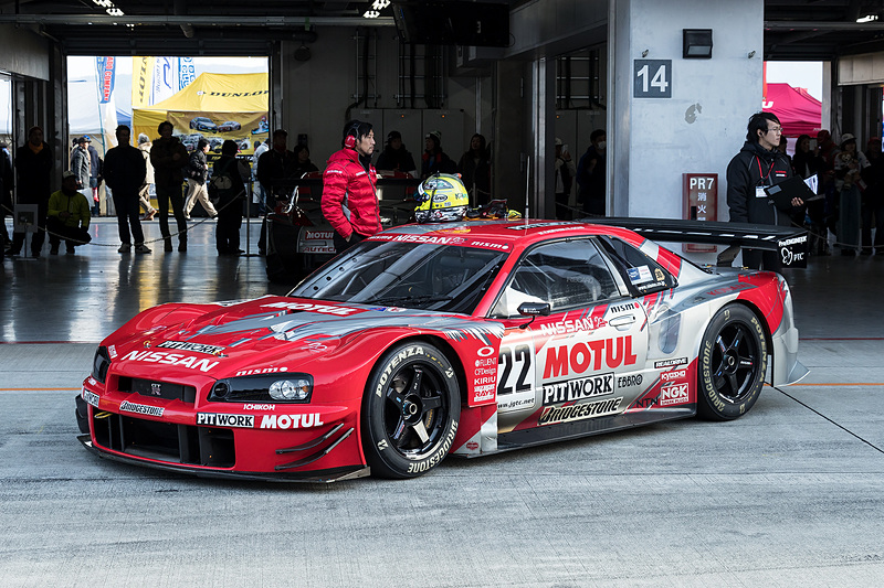 MOTUL PITWORK GT-R